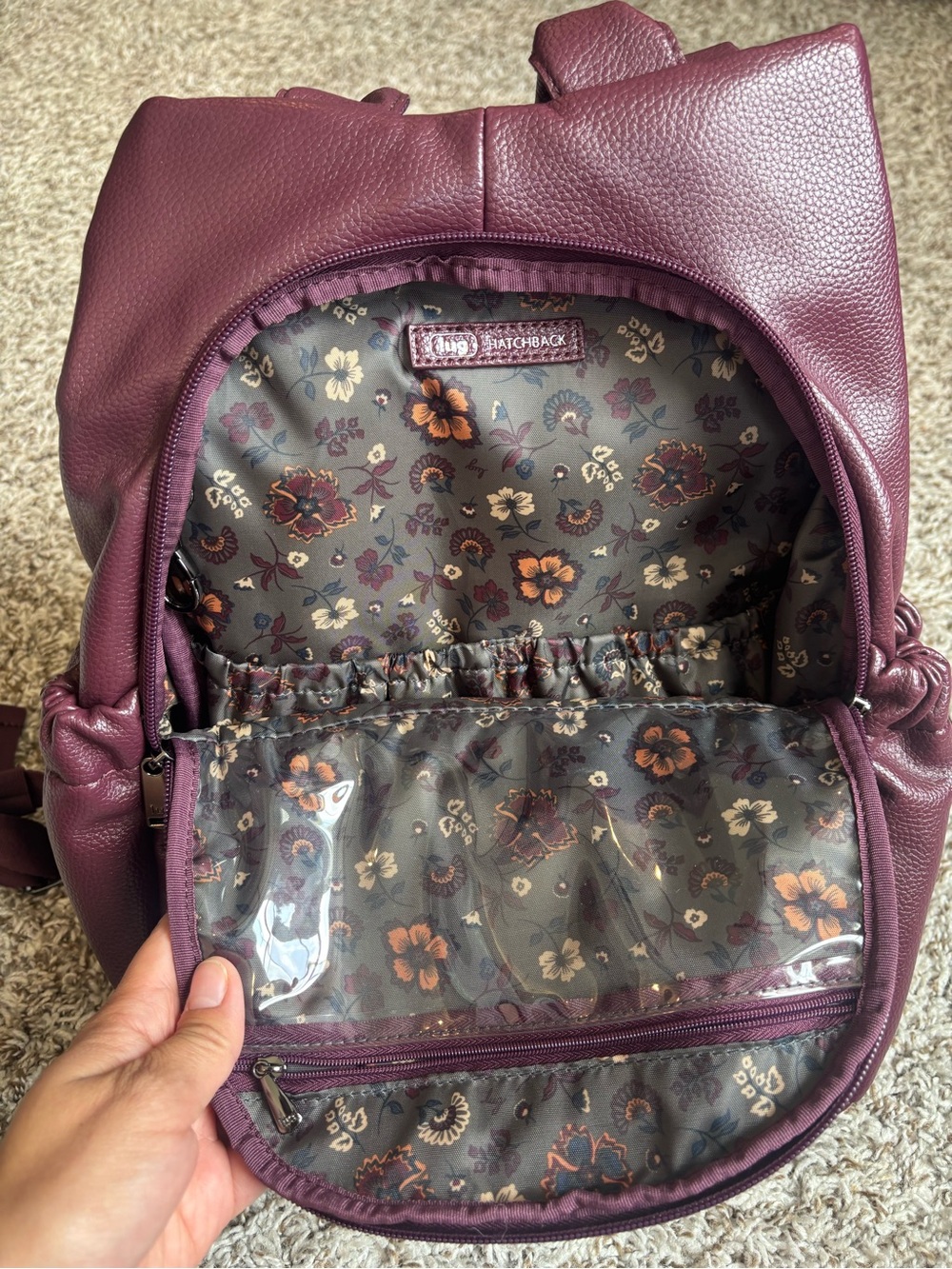 Lug Hatchback Classic Vegan Leather Backpack- Wine color NWOT - Picture 9 of 14
